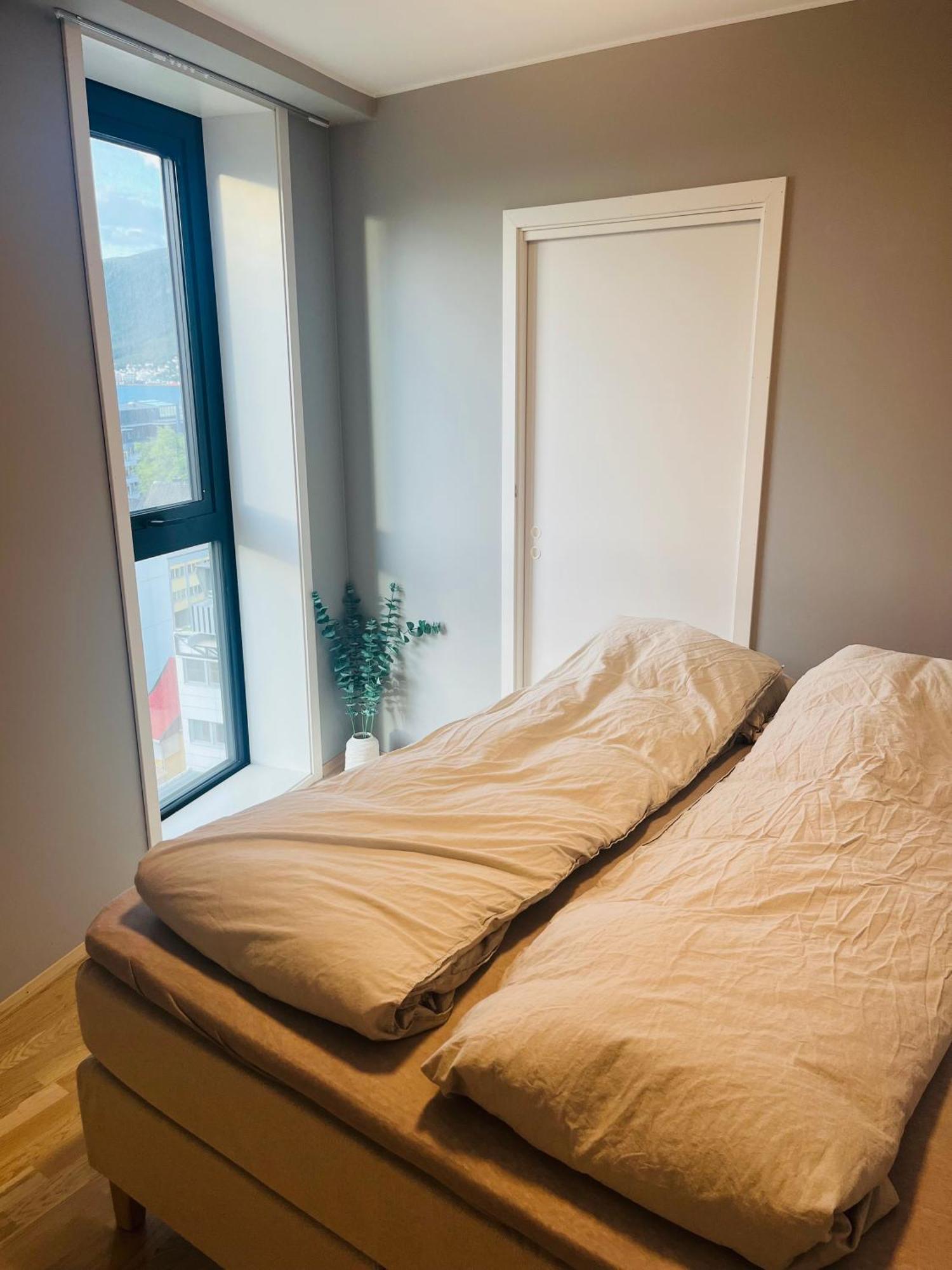 City Center 7Th Floor Apartement With Beautiful View Tromso Exterior photo